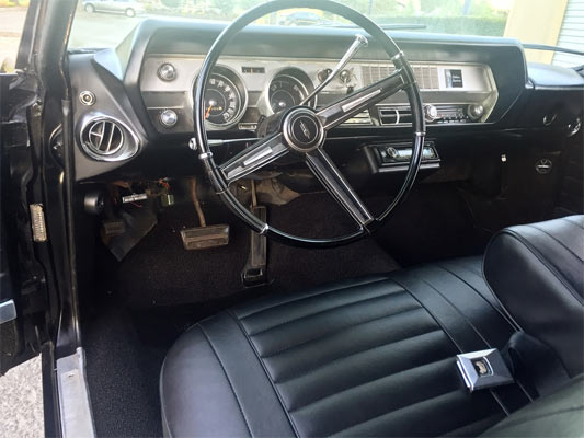 1967-Oldsmobile-Cutlass-