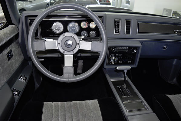 1987-Buick-Grand-National-156546